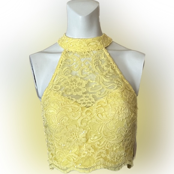 NWT Windsor Yellow Lace Halter Crop Top + Clear Sequins Size Small 5 - Picture 4 of 15